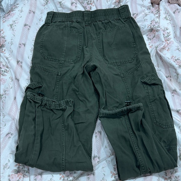 Aeropostale Olive Green Cargo Pants - Picture 5 of 5